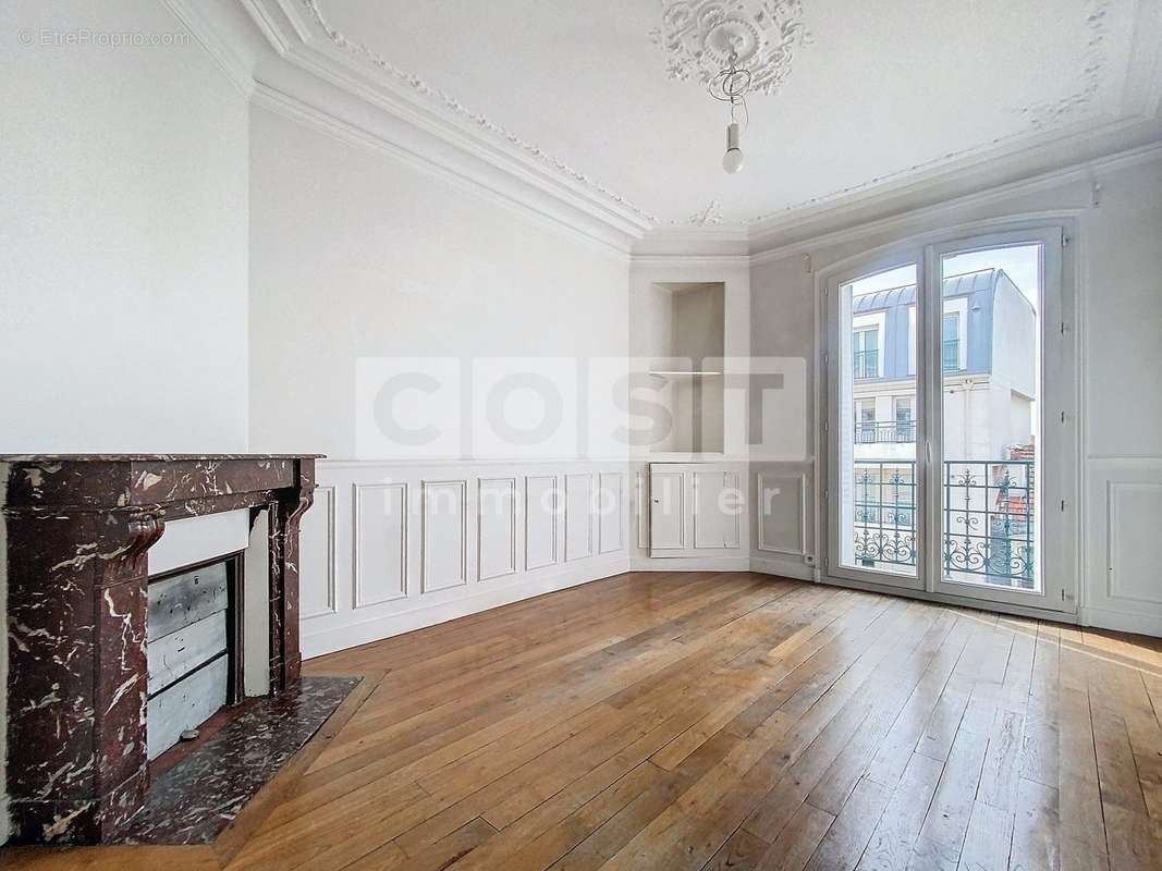 Appartement à ASNIERES-SUR-SEINE