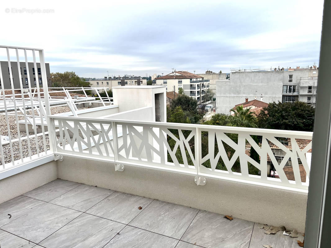 Appartement à NIMES