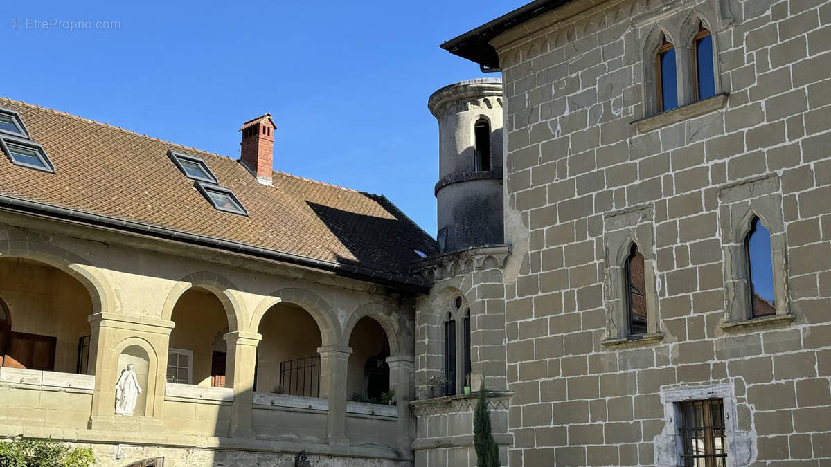 Appartement à ALBY-SUR-CHERAN