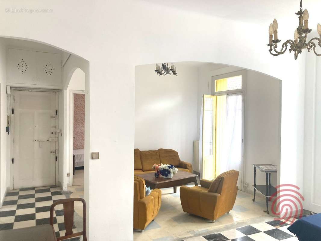 Appartement à BEZIERS