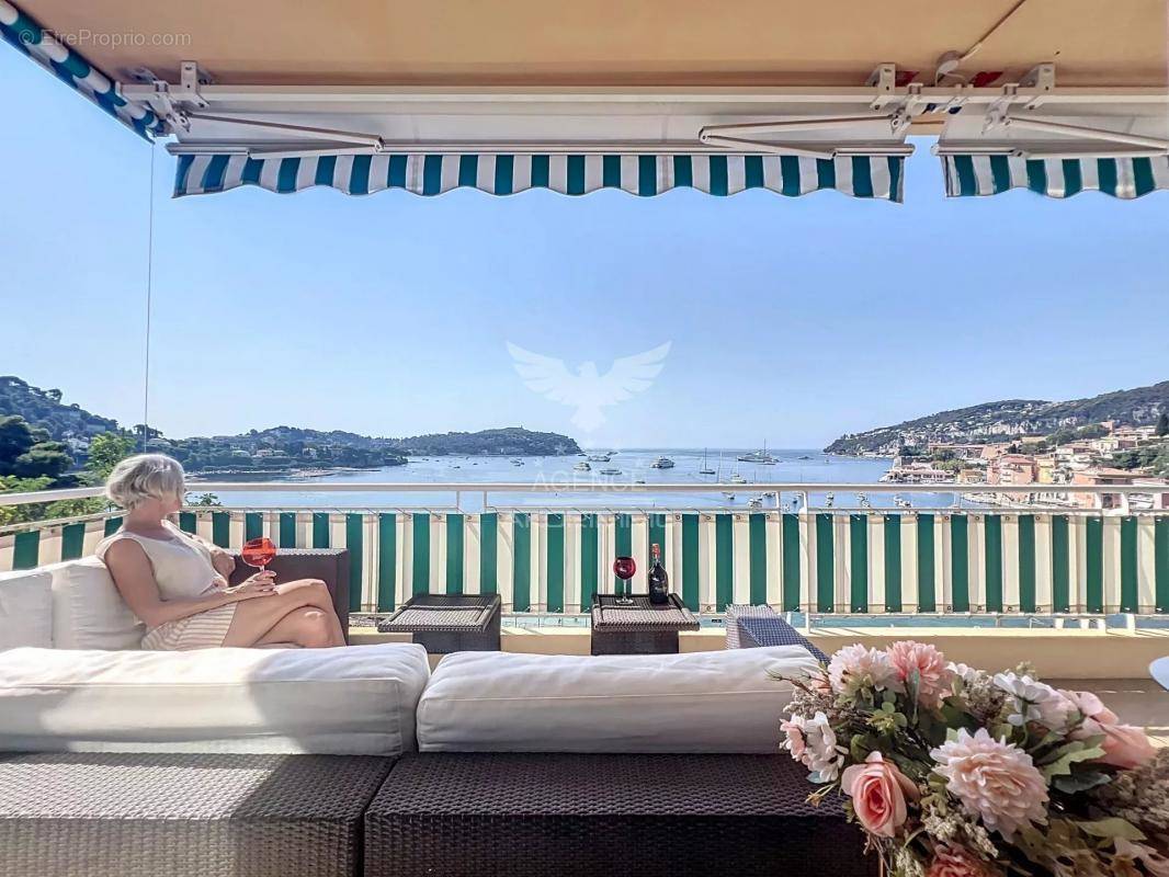 Appartement à VILLEFRANCHE-SUR-MER