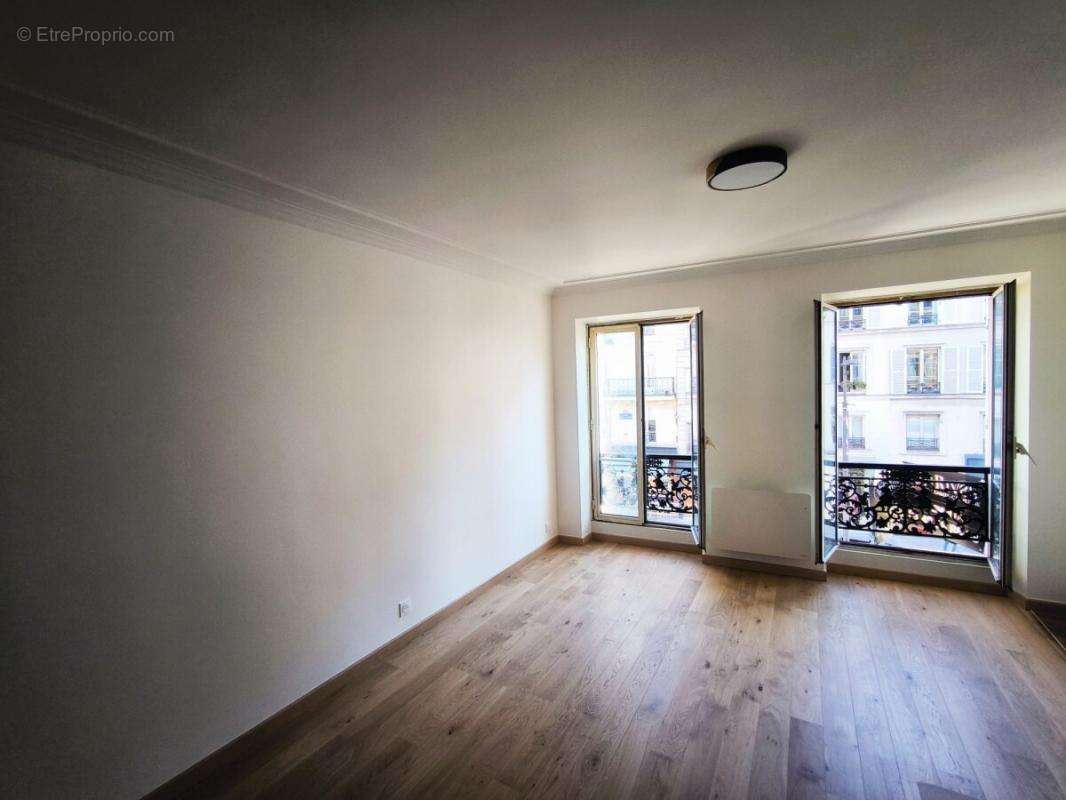 Appartement à PARIS-4E