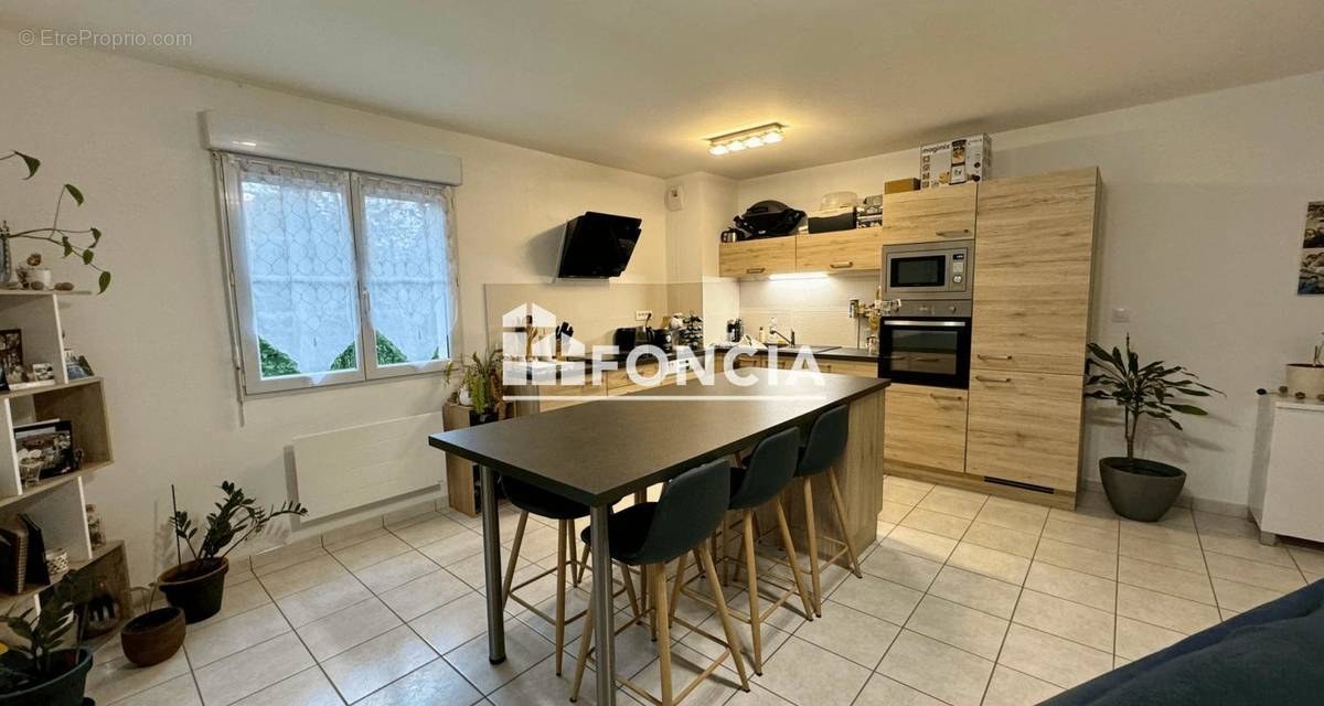 Appartement à CHAMBRAY-LES-TOURS