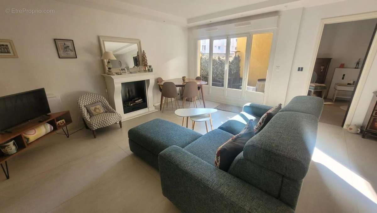 Appartement à RUEIL-MALMAISON