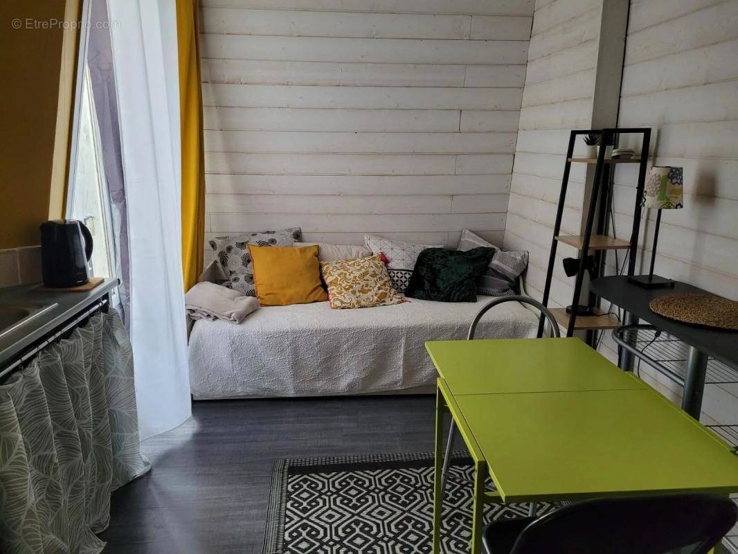 Appartement à PARIS-12E