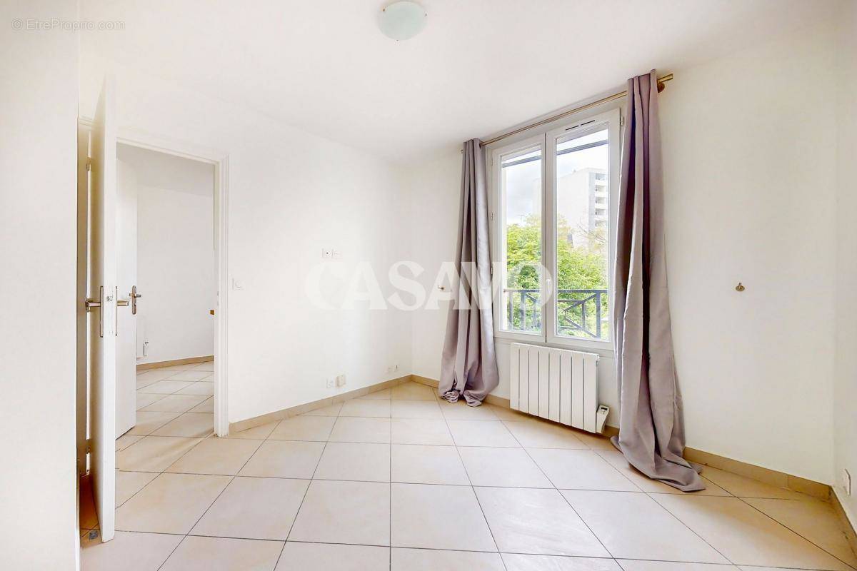 Appartement à PARIS-19E