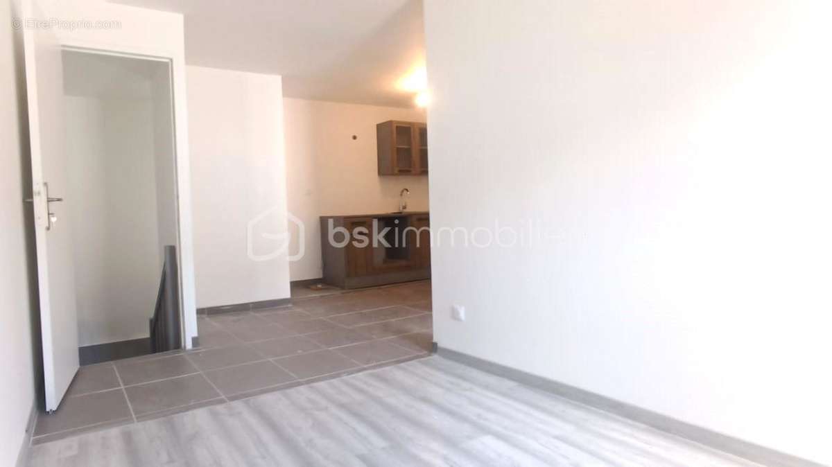 Appartement à DAMMARIE