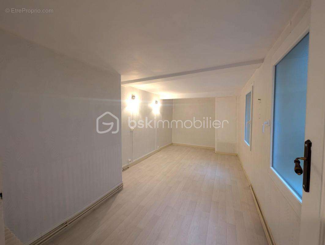 Appartement à AUMALE