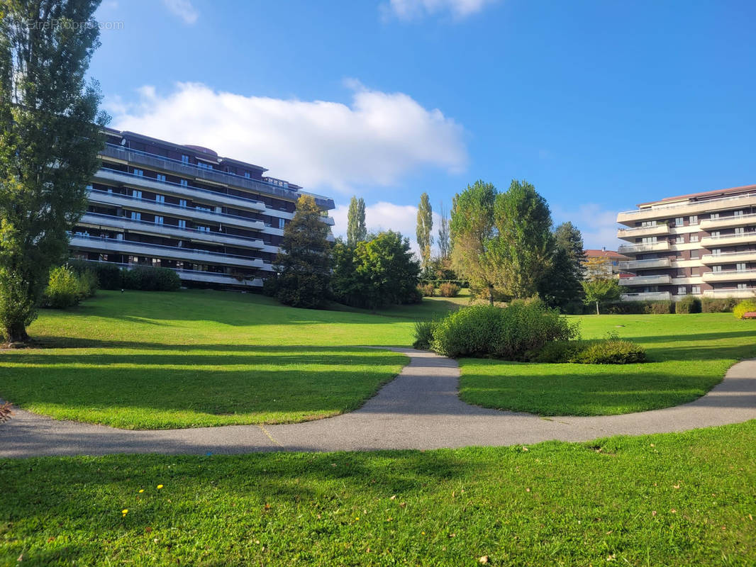 Appartement à FERNEY-VOLTAIRE