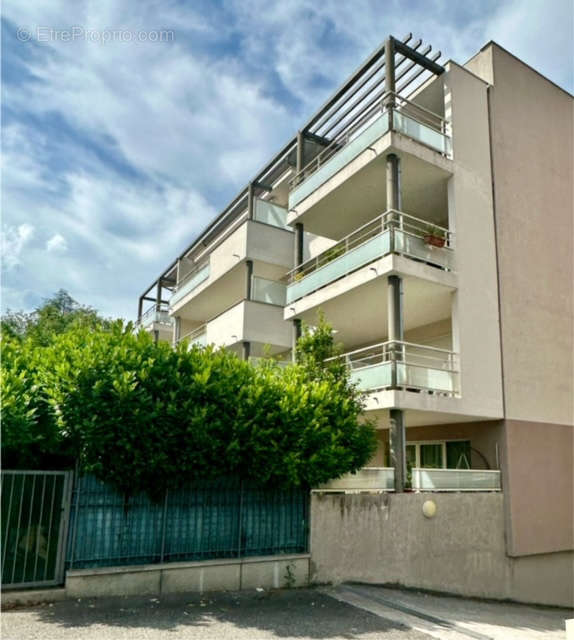 Appartement à FERNEY-VOLTAIRE