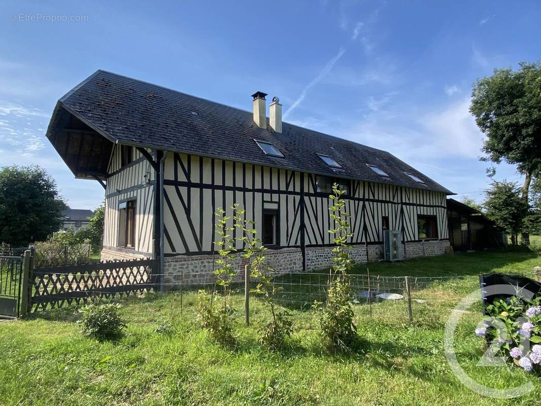 Maison à BERNAY