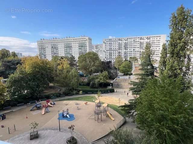 Appartement à PARIS-12E