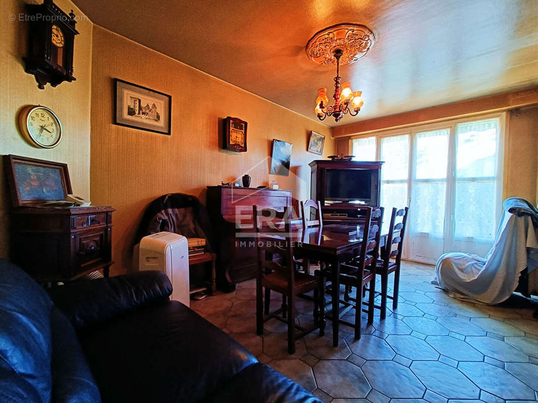 Appartement à BILLERE