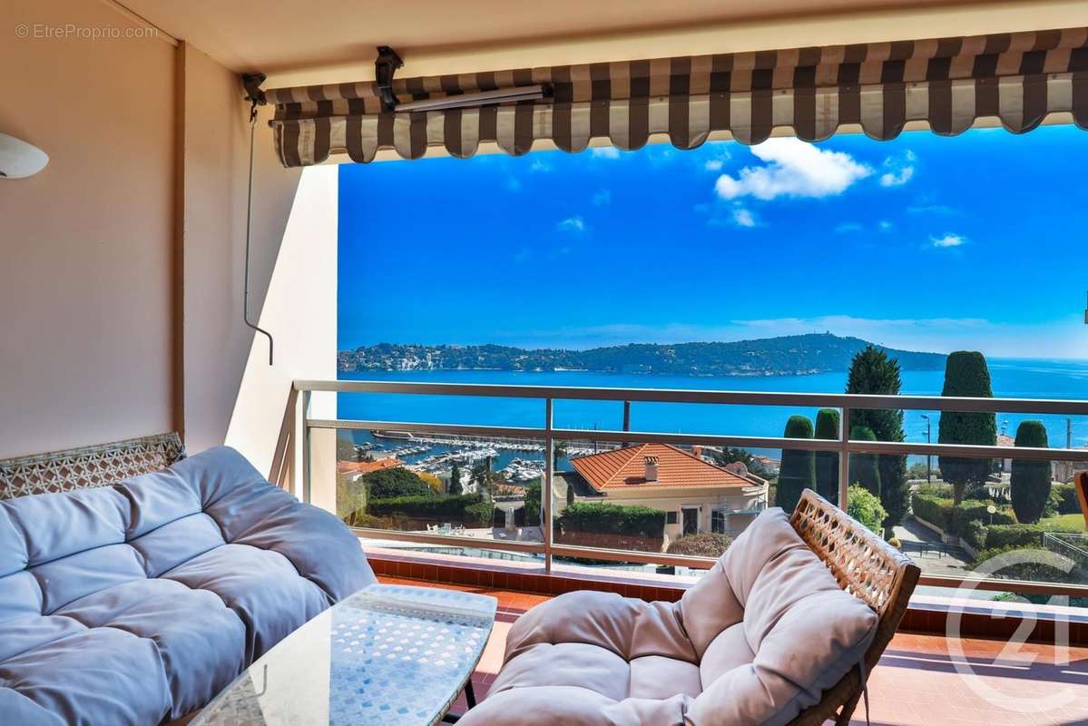 Appartement à VILLEFRANCHE-SUR-MER