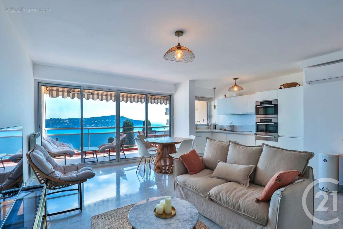 Appartement à VILLEFRANCHE-SUR-MER