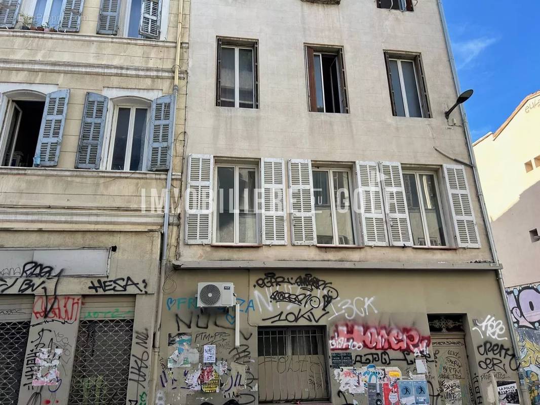 Appartement à MARSEILLE-6E