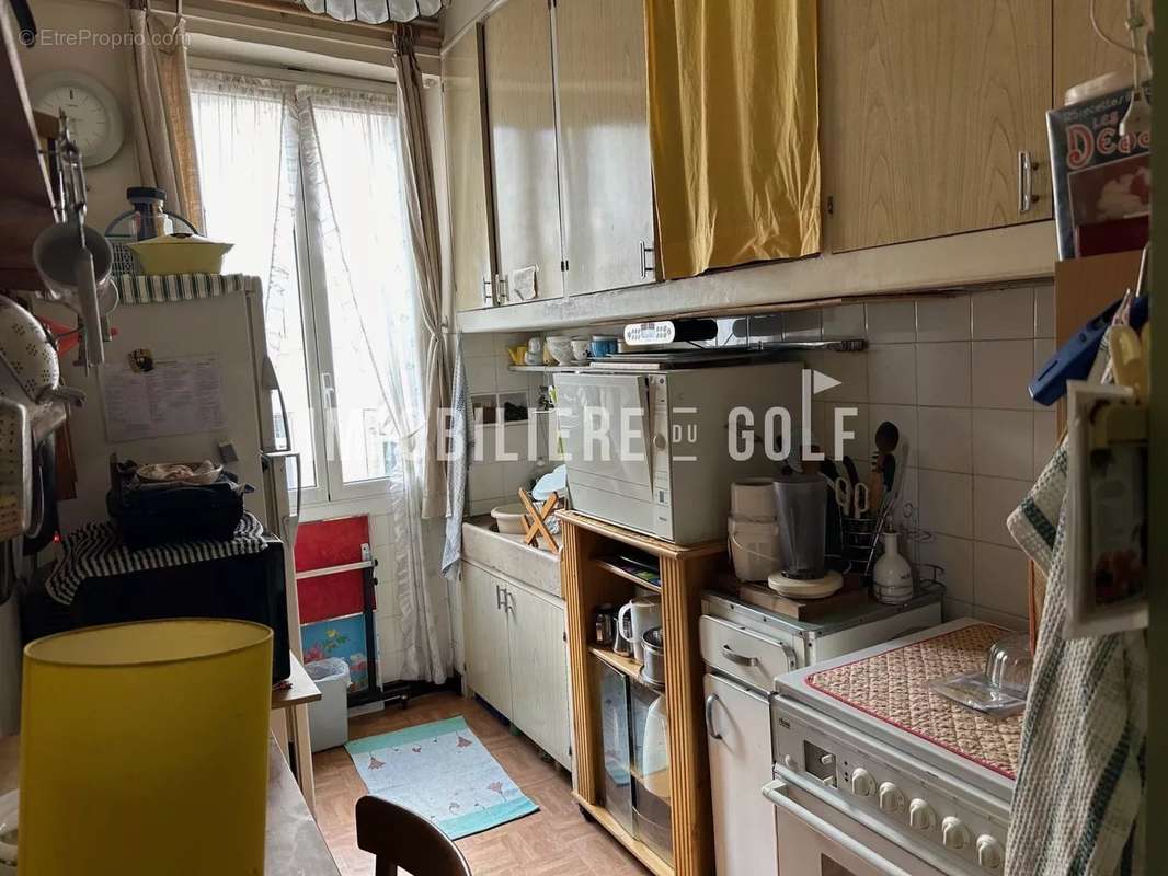 Appartement à MARSEILLE-6E