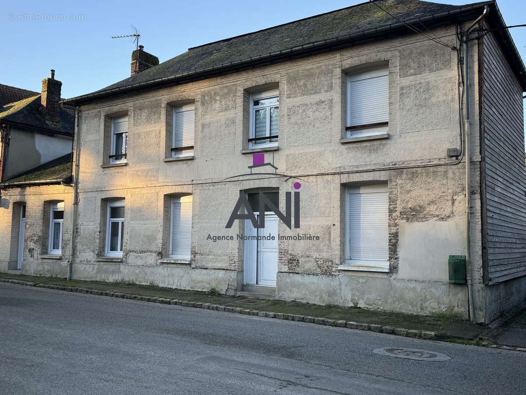 Appartement à LONGUEVILLE-SUR-SCIE