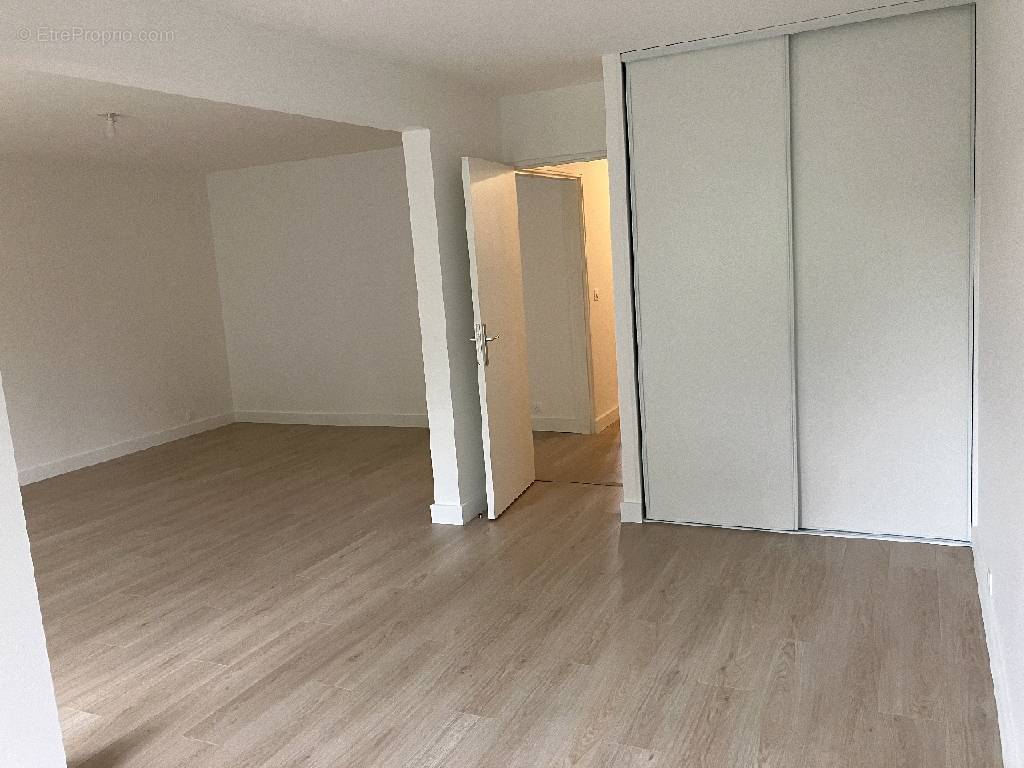 Appartement à SAVIGNY-SUR-ORGE