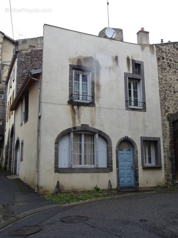 Maison à RIOM