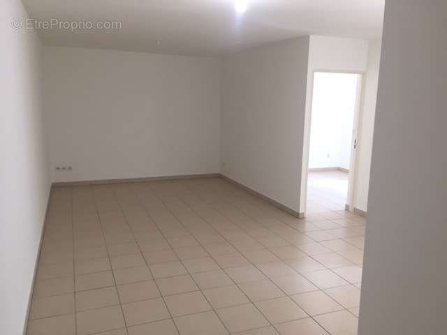 Appartement à SAINT-DENIS