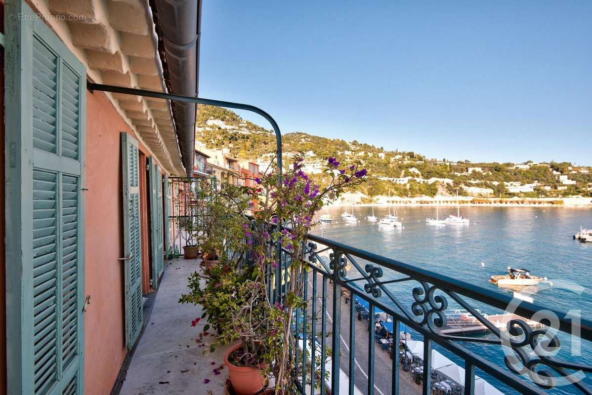 Appartement à VILLEFRANCHE-SUR-MER