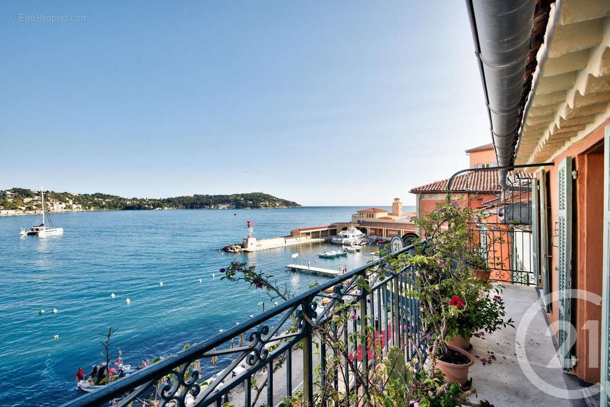 Appartement à VILLEFRANCHE-SUR-MER