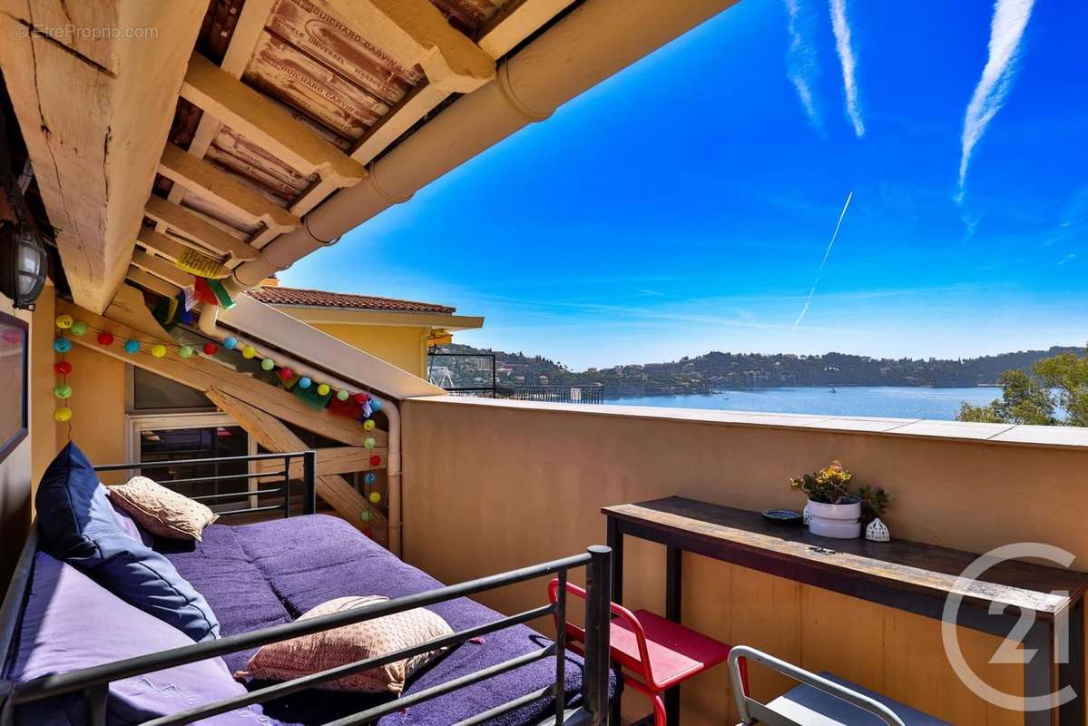 Appartement à VILLEFRANCHE-SUR-MER