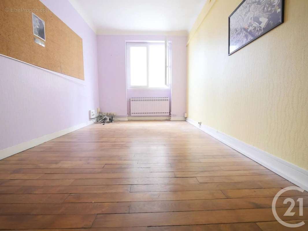 Appartement à GUERET