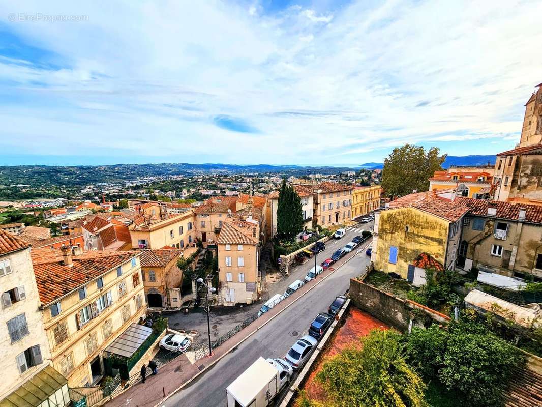 Appartement à GRASSE