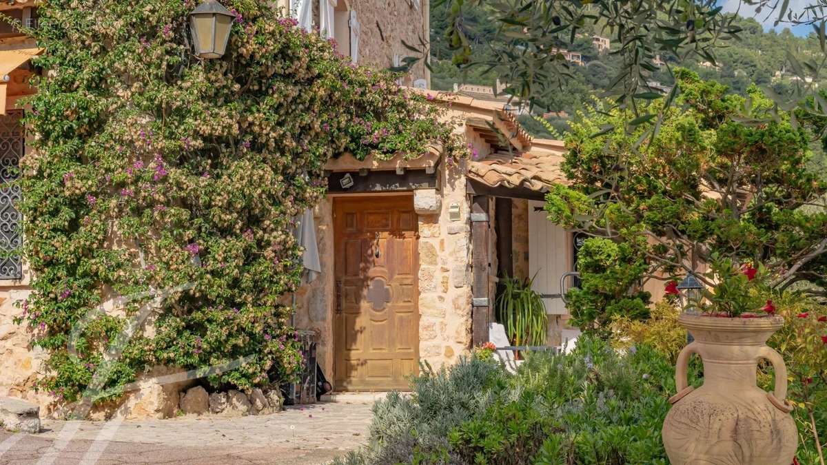 Maison à MOUGINS