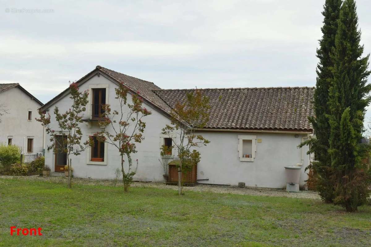 Maison à CHERVAL