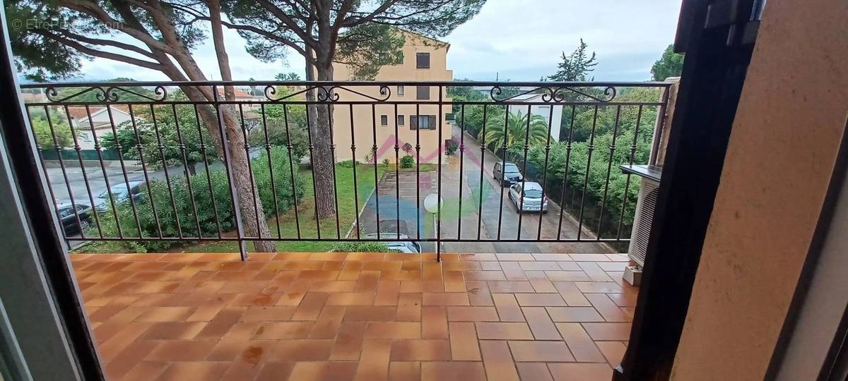 Appartement à FREJUS