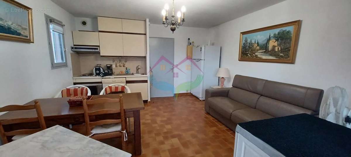 Appartement à FREJUS