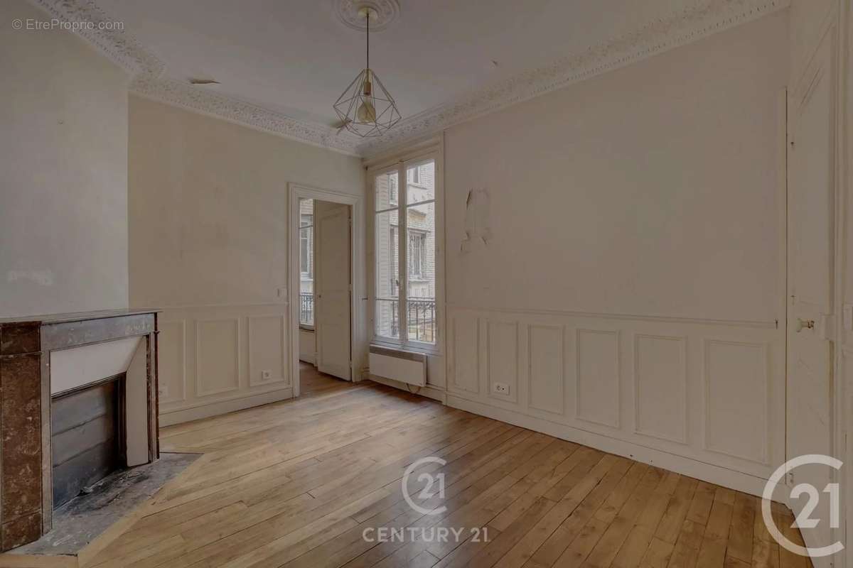 Appartement à PARIS-15E