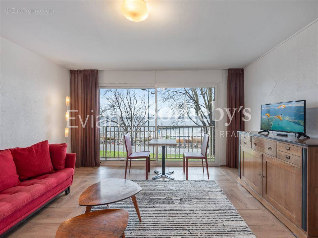 Appartement à EVIAN-LES-BAINS