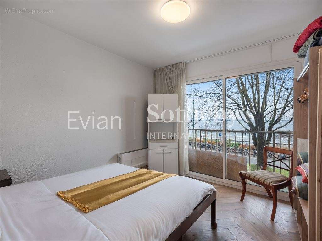 Appartement à EVIAN-LES-BAINS