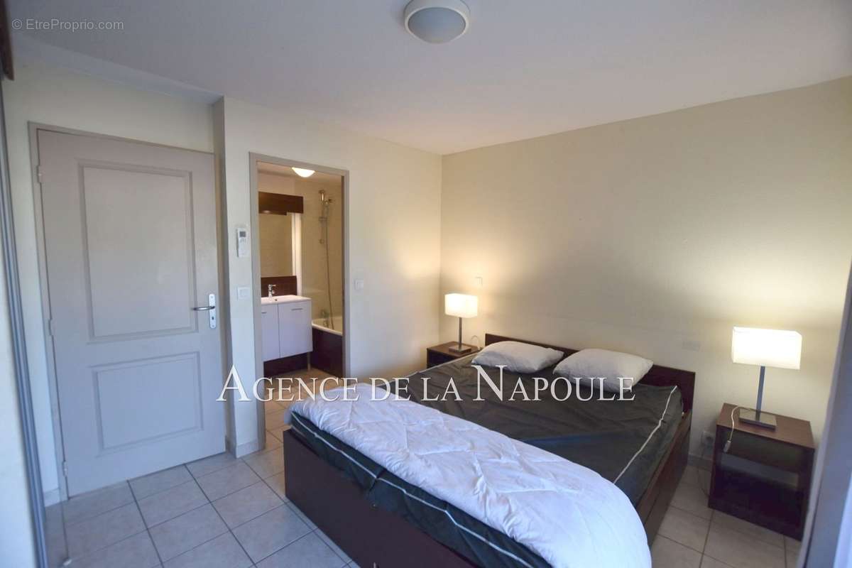 Appartement à MANDELIEU-LA-NAPOULE