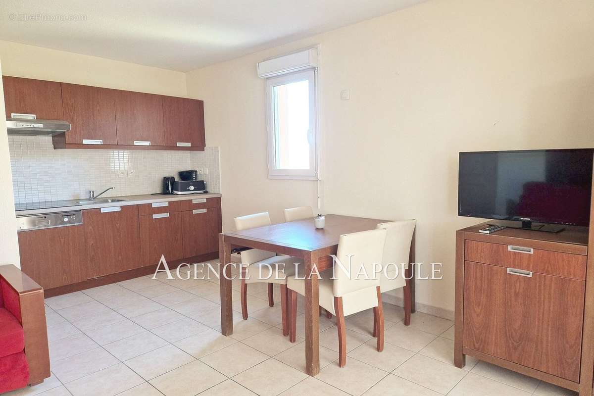 Appartement à MANDELIEU-LA-NAPOULE