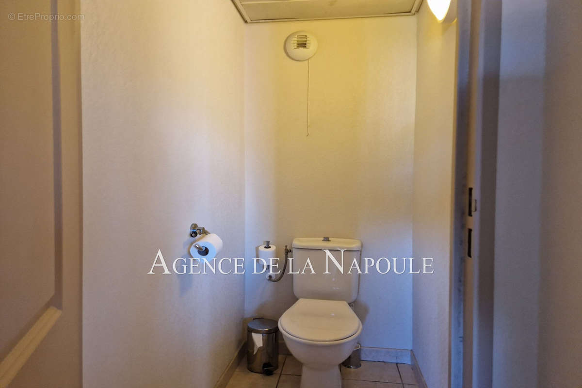 Appartement à MANDELIEU-LA-NAPOULE