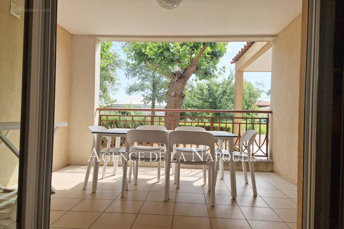 Appartement à MANDELIEU-LA-NAPOULE