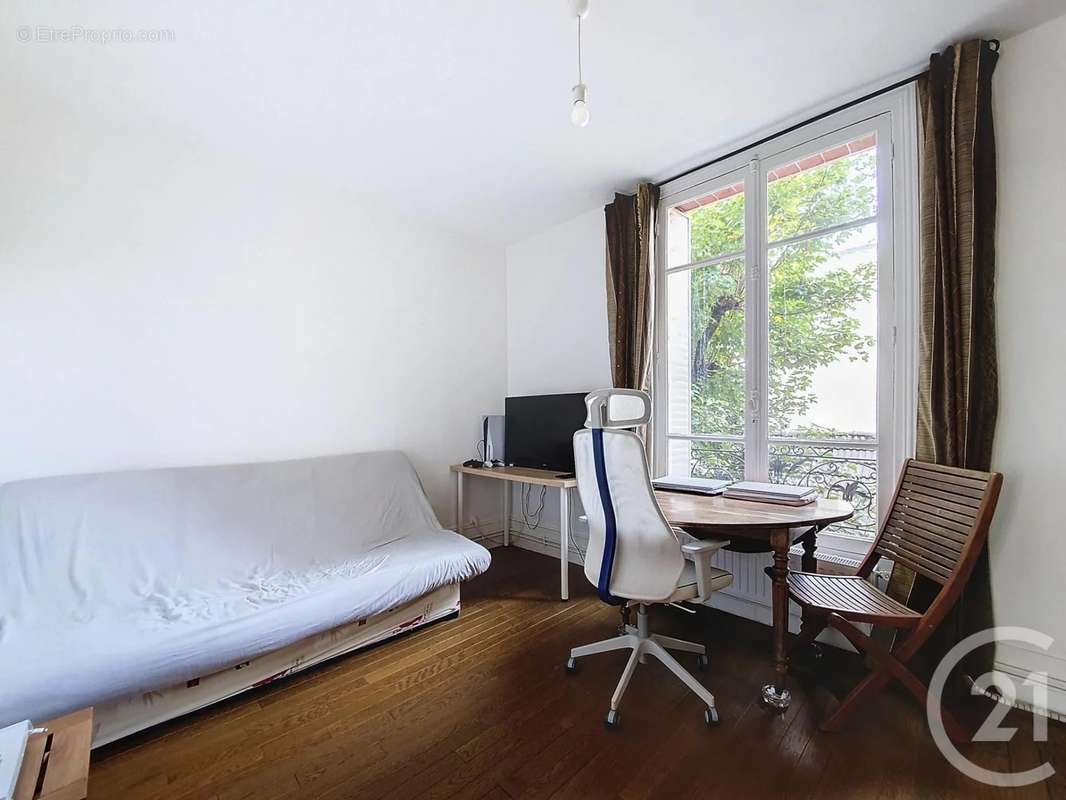 Appartement à COLOMBES