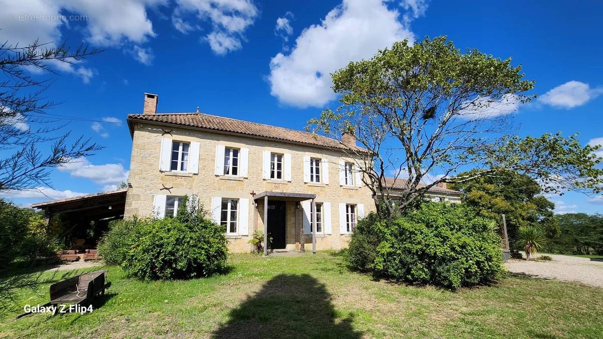 Maison à MONSEGUR