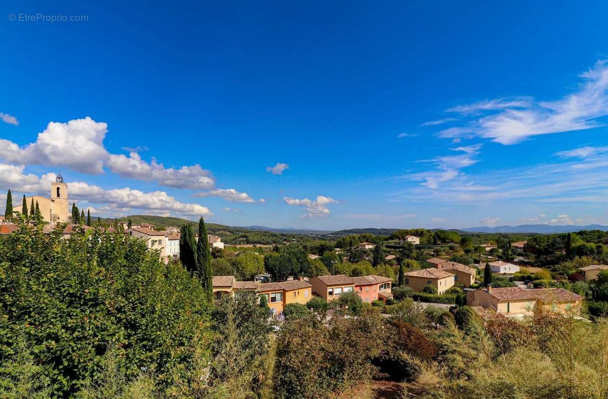 Appartement à FLAYOSC