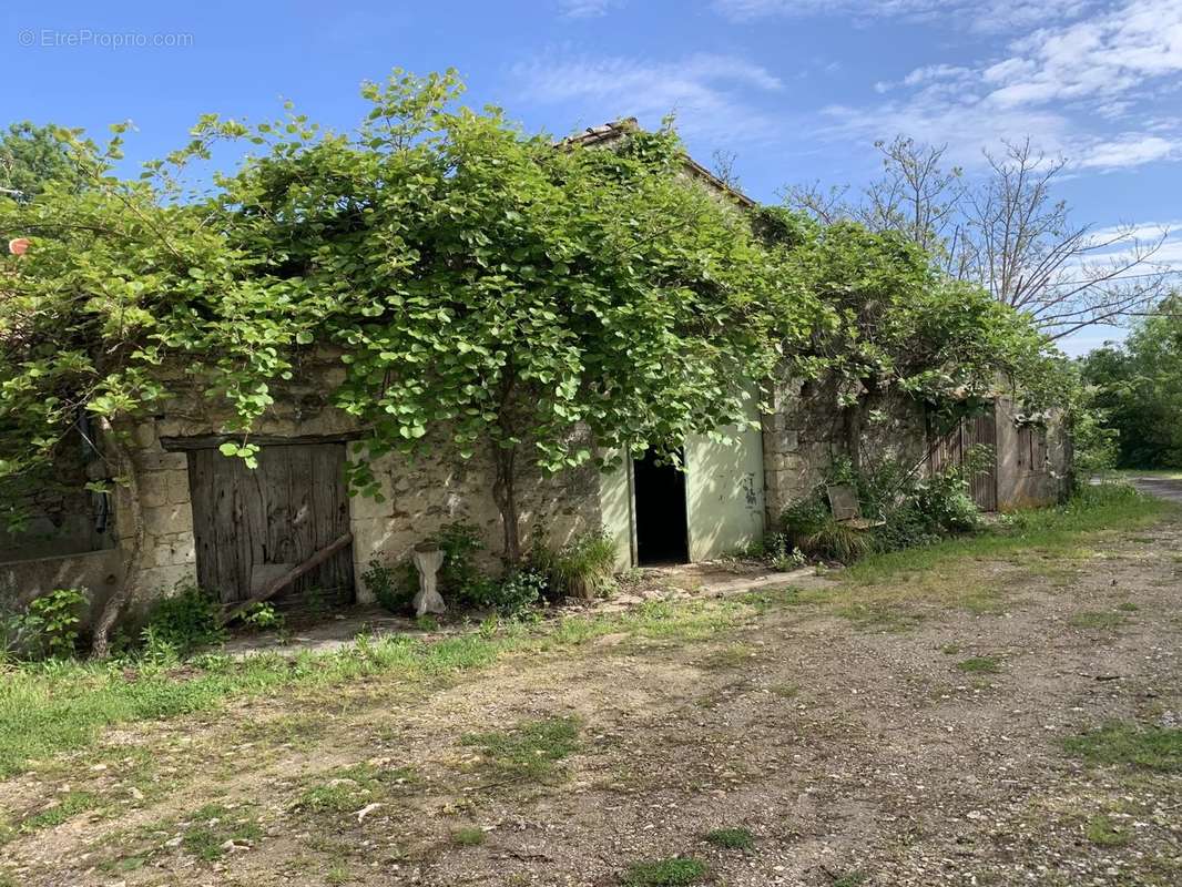 Maison à MONESTIER