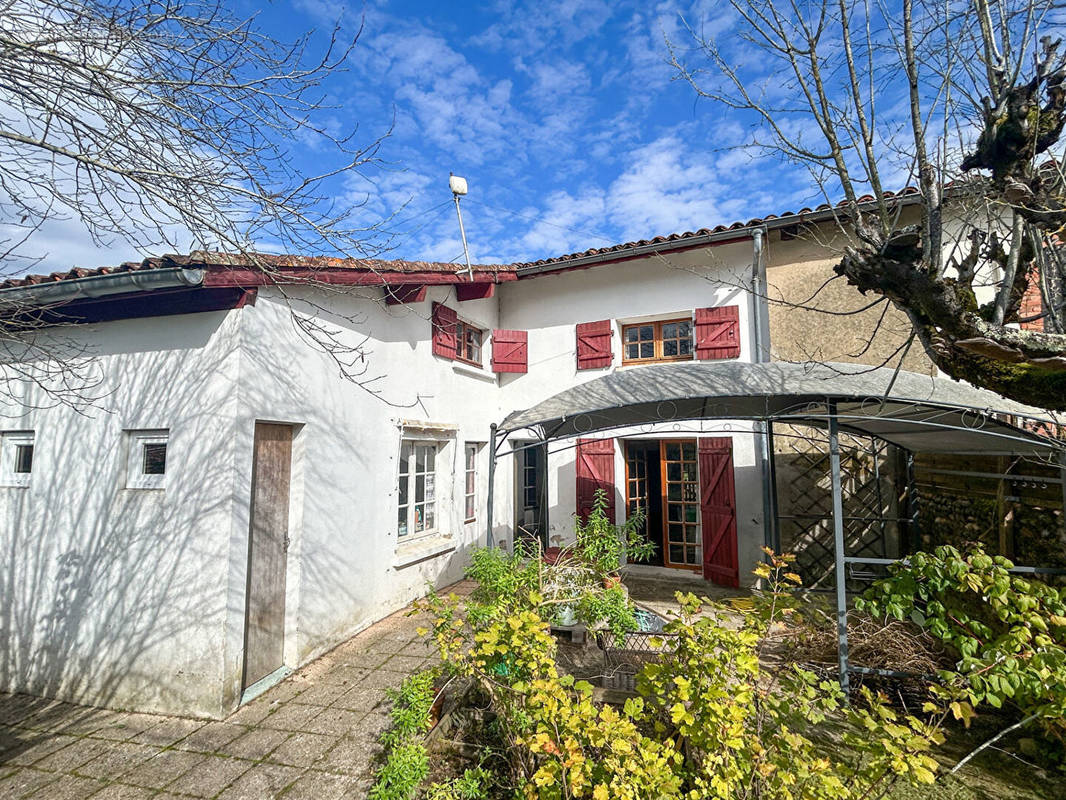 Maison à GRENADE-SUR-L&#039;ADOUR