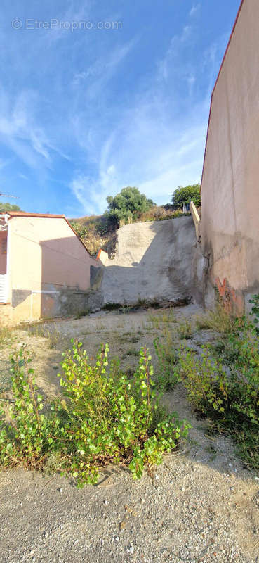 Terrain à COLLIOURE