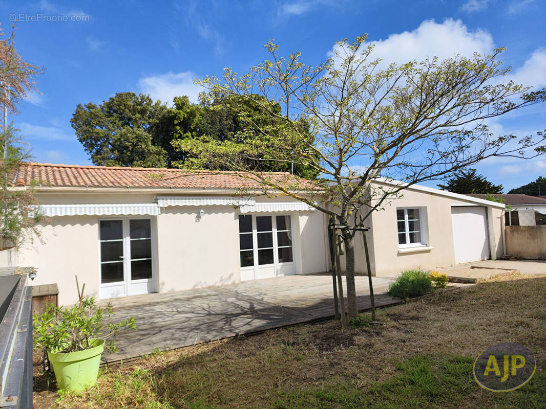 Maison à L&#039;AIGUILLON-SUR-MER