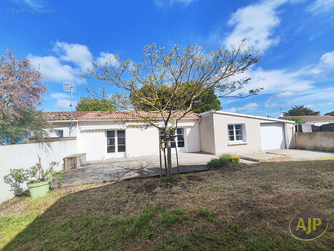 Maison à L&#039;AIGUILLON-SUR-MER