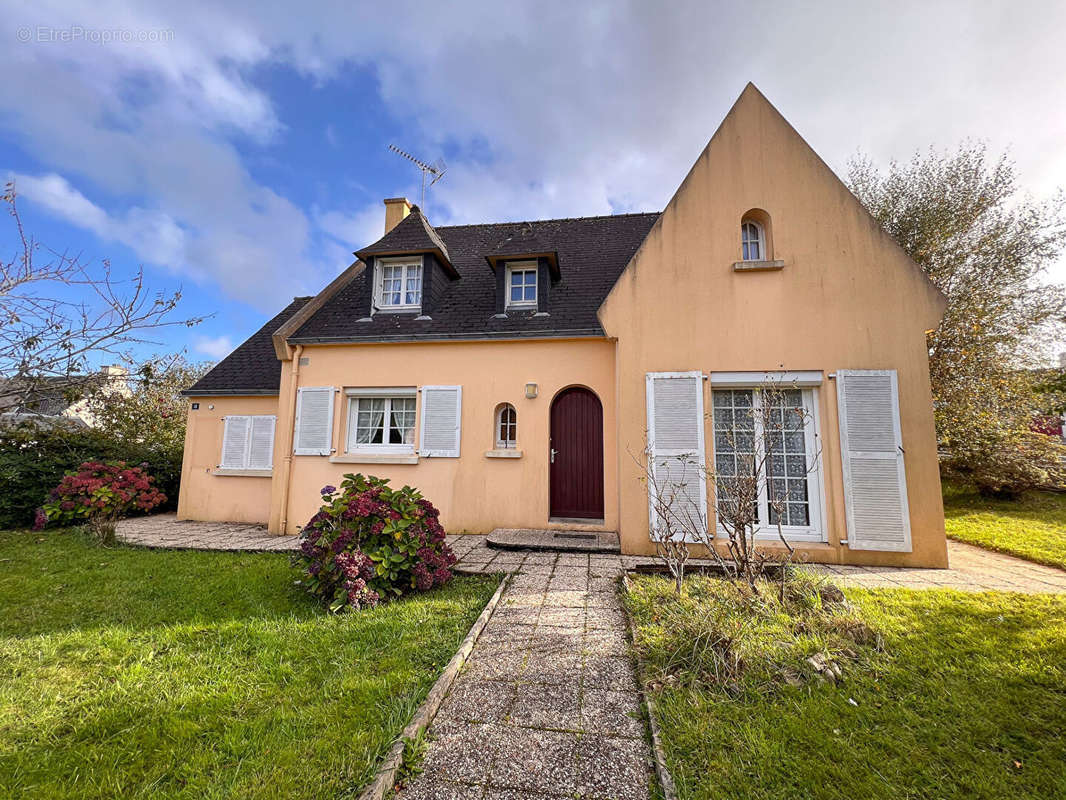 Maison à GOUESNACH